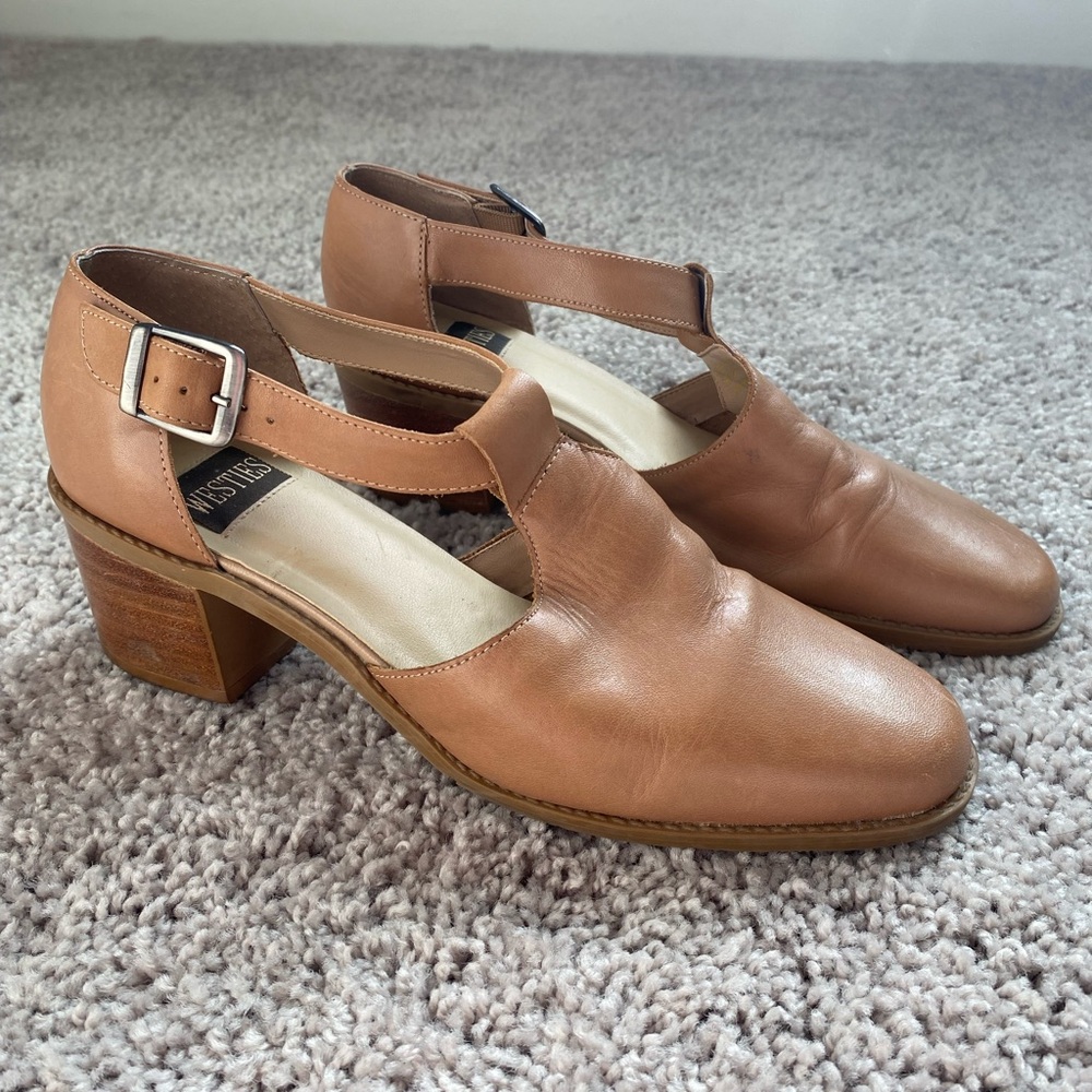 Classic Tan Leather Block Heel Pumps with Ankle Strap